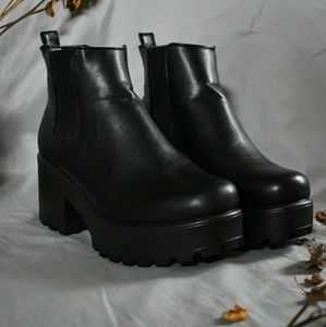 platform ankle boots